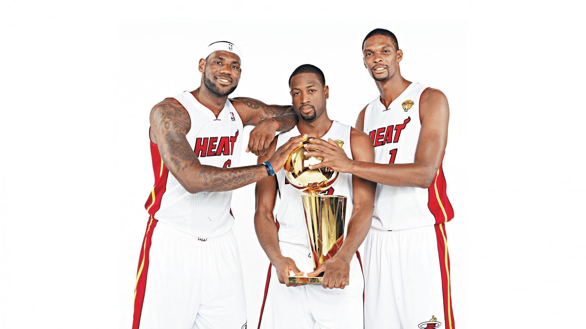 广厦男篮团队合作，获胜在望，广厦男蓝